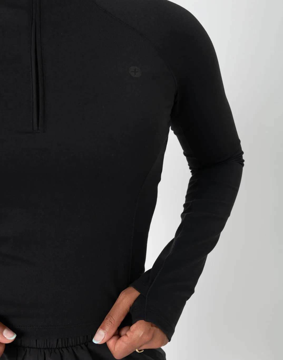 Adaptive Crop Midlayer in Black