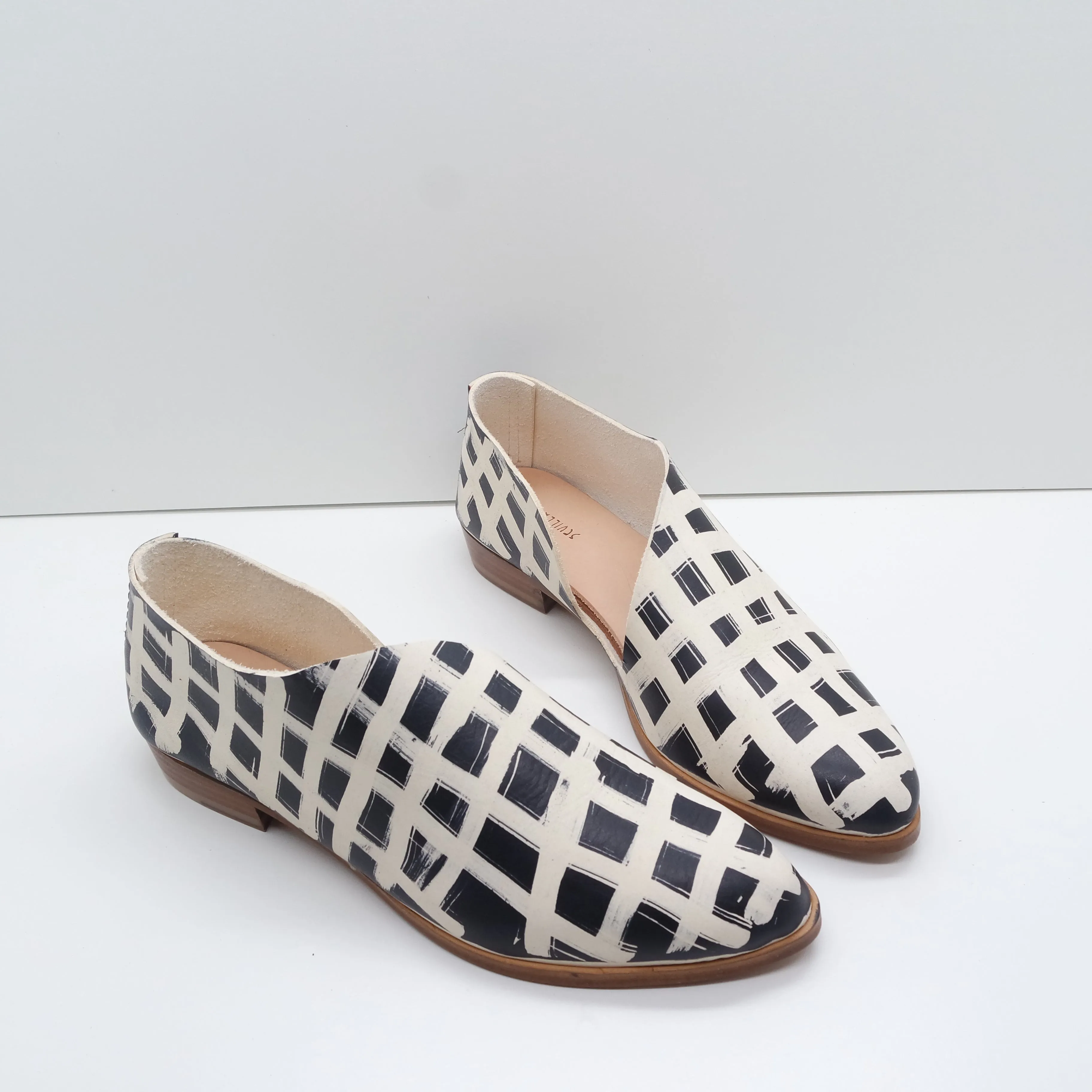 BBF24 SALE. SIZE 35. THE KIM. LIMITED EDITION: REVERSE GINGHAM. TT NORI