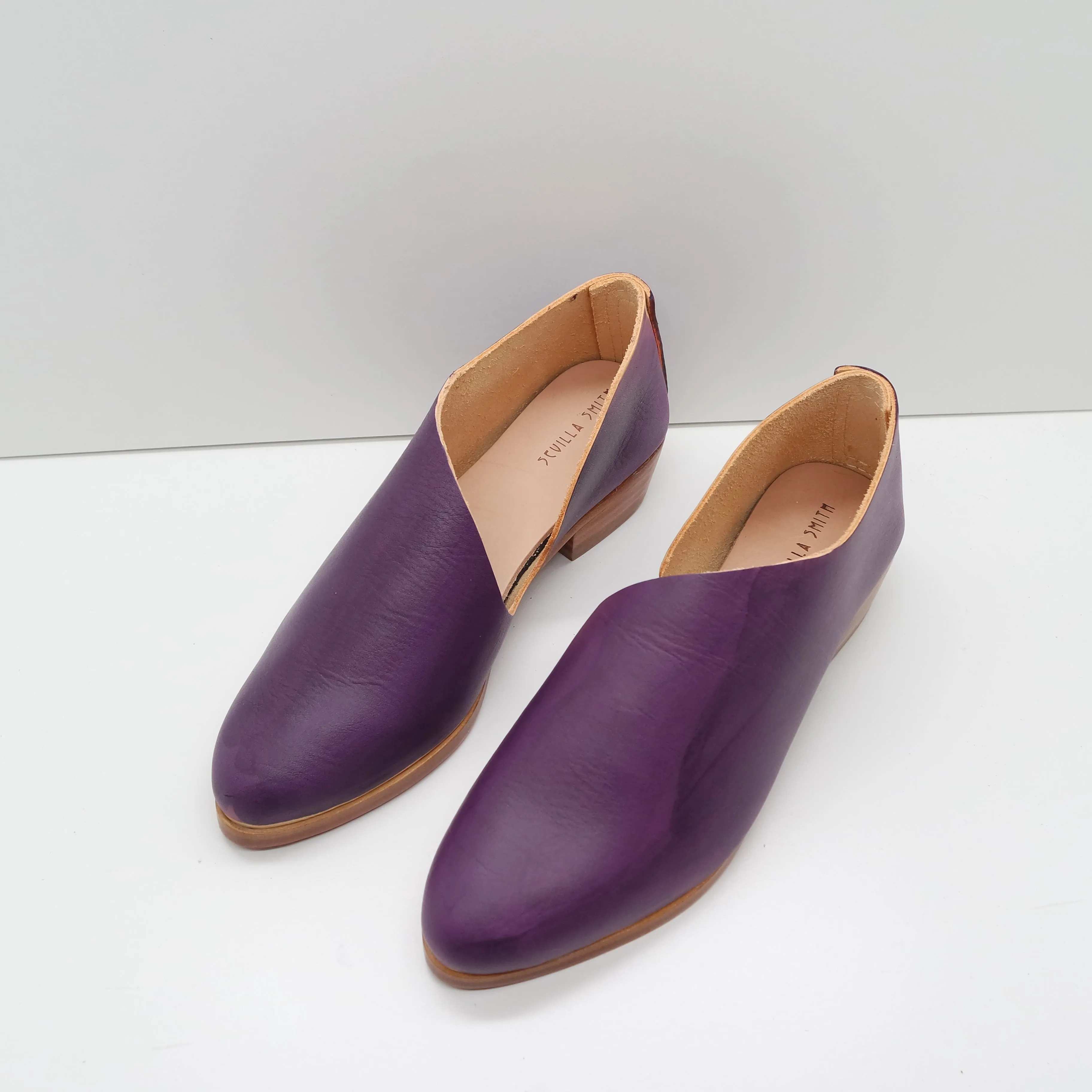 BBF24 SALE. SIZE 38. THE KIM. BB UBE. 3CM (PATTERN EXPERIMENT OAK 3CM HEEL)