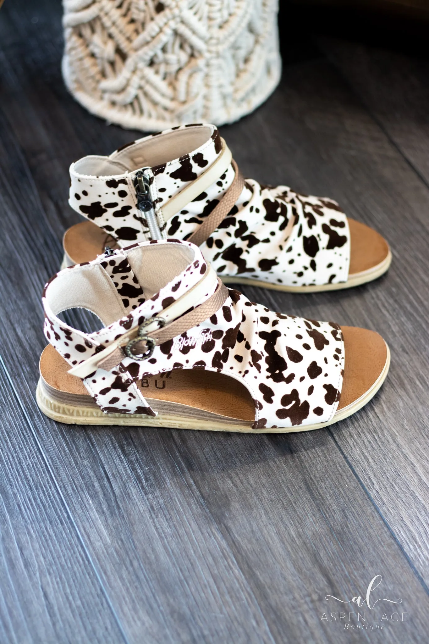 Blowfish Boxie Sandals (Cloud Cowgirl)