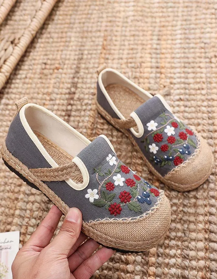 Chinese Style Embroidery Flower Linen Shoes