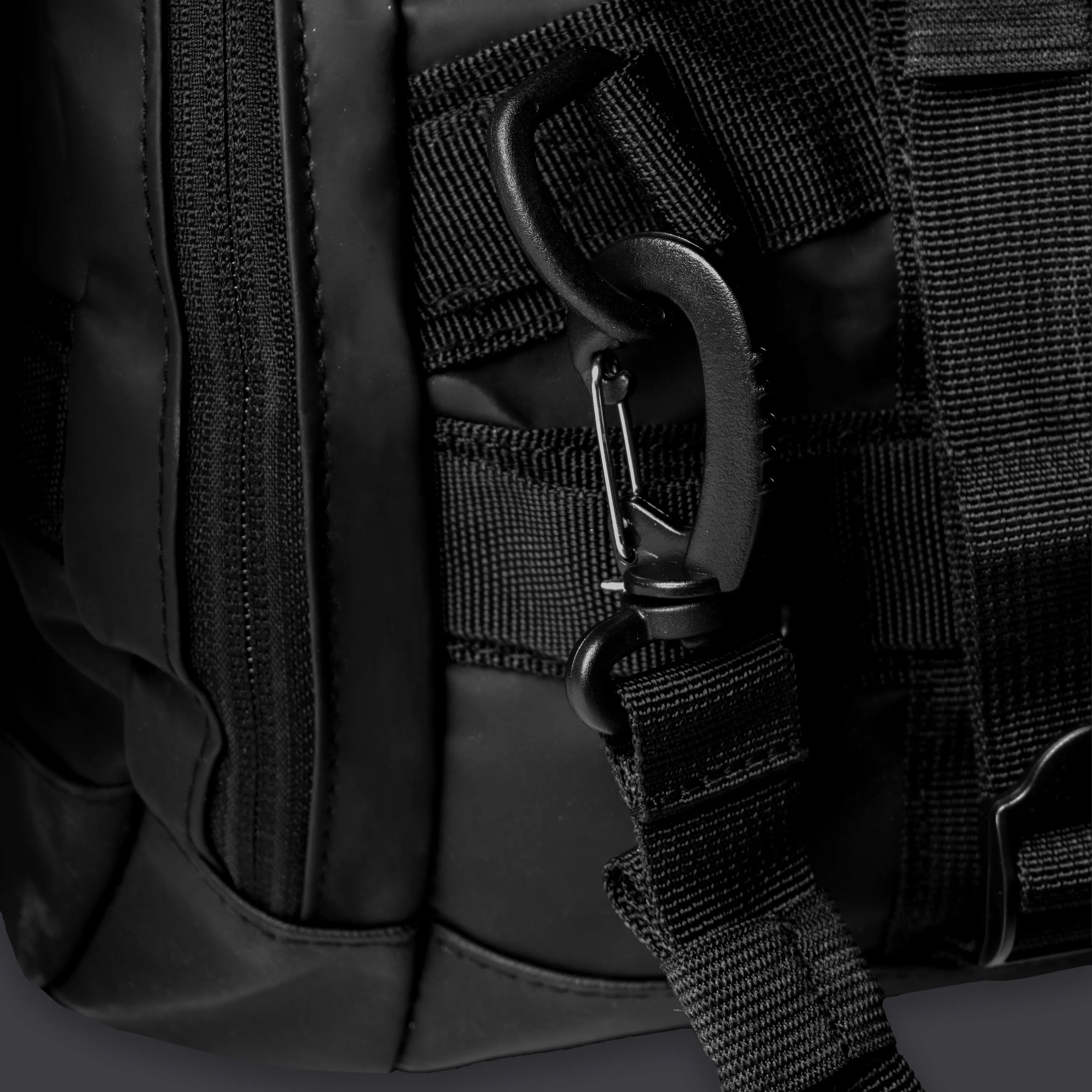 Duffle Pro Black