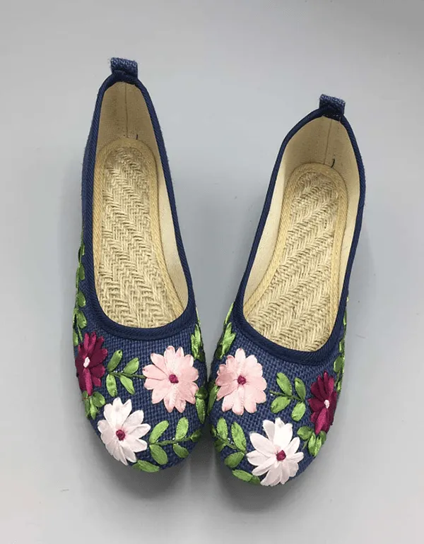 Ethnic Style Embroidered Linen Shoes