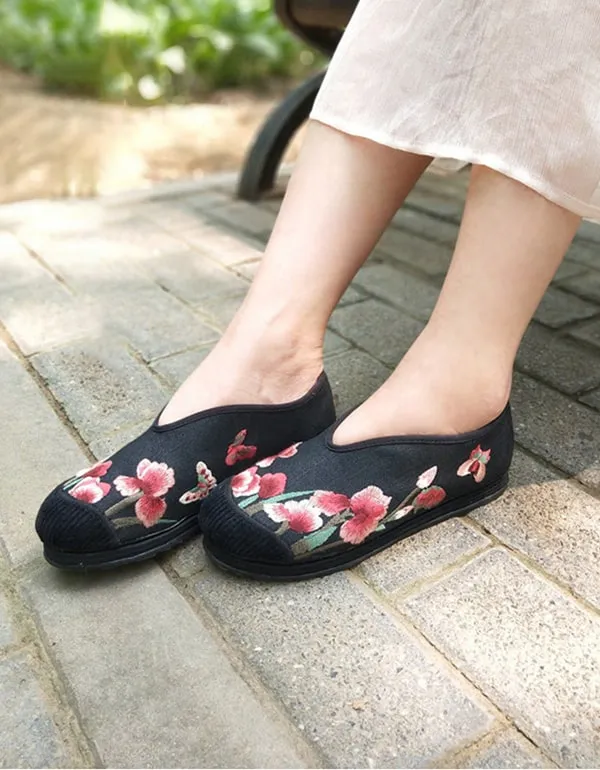 Ethnic Style Embroidery Comfortable Cotton Shoes