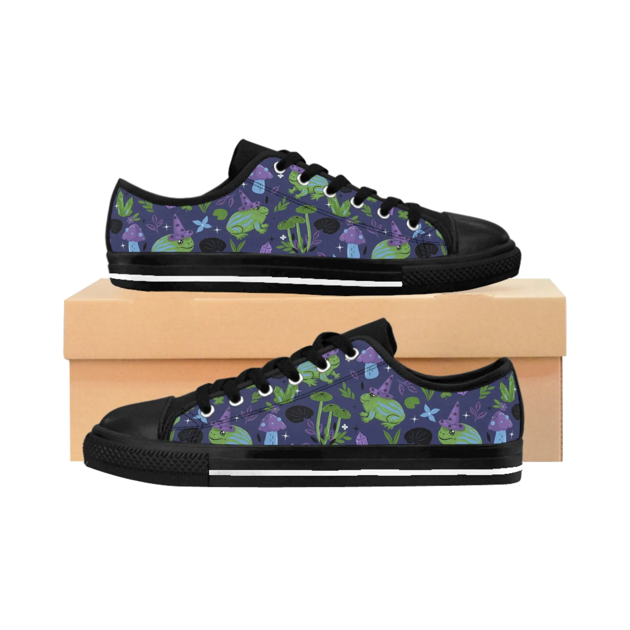 Frog with Witch Hats Women's Sneakers