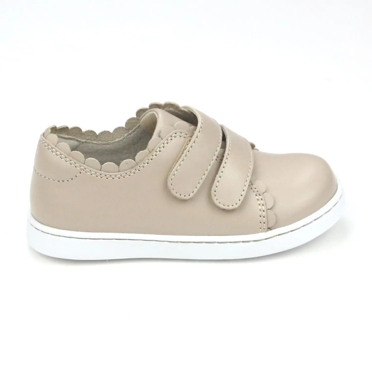 Girls Caroline Double Velcro Scalloped Leather Sneaker