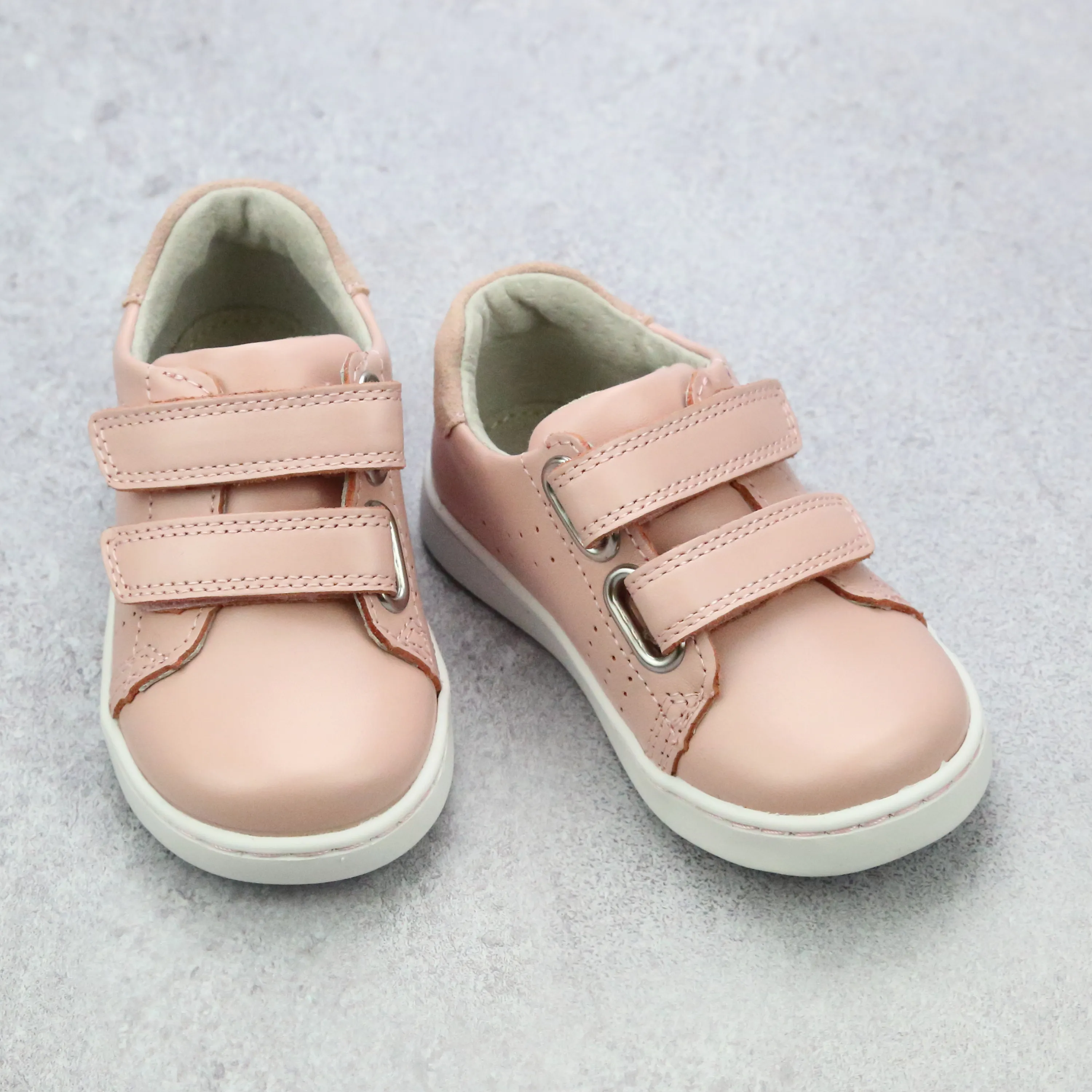 Girls Kenzie Double Velcro Sweetheart Leather Sneaker