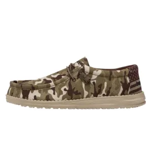 HEY DUDE KID'S WALLY YOUTH CAMO FLAG SLIP ON SHOES - 130137037