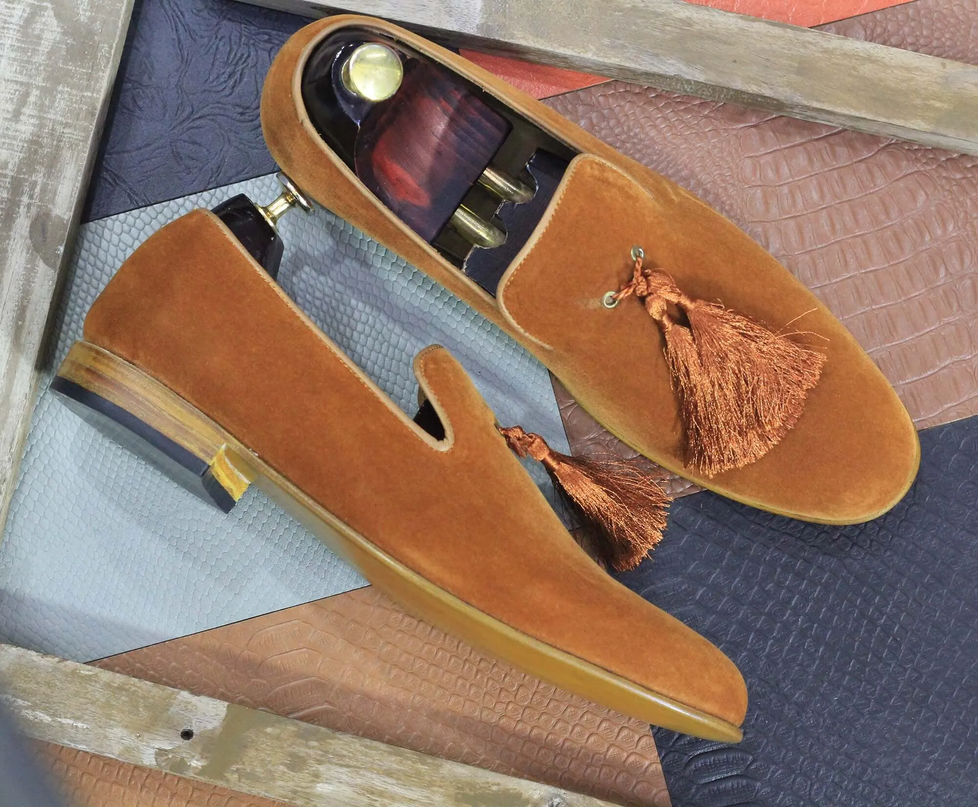 Men's Tan Suede Shoes, Handmade Loafer Tussle Shoes