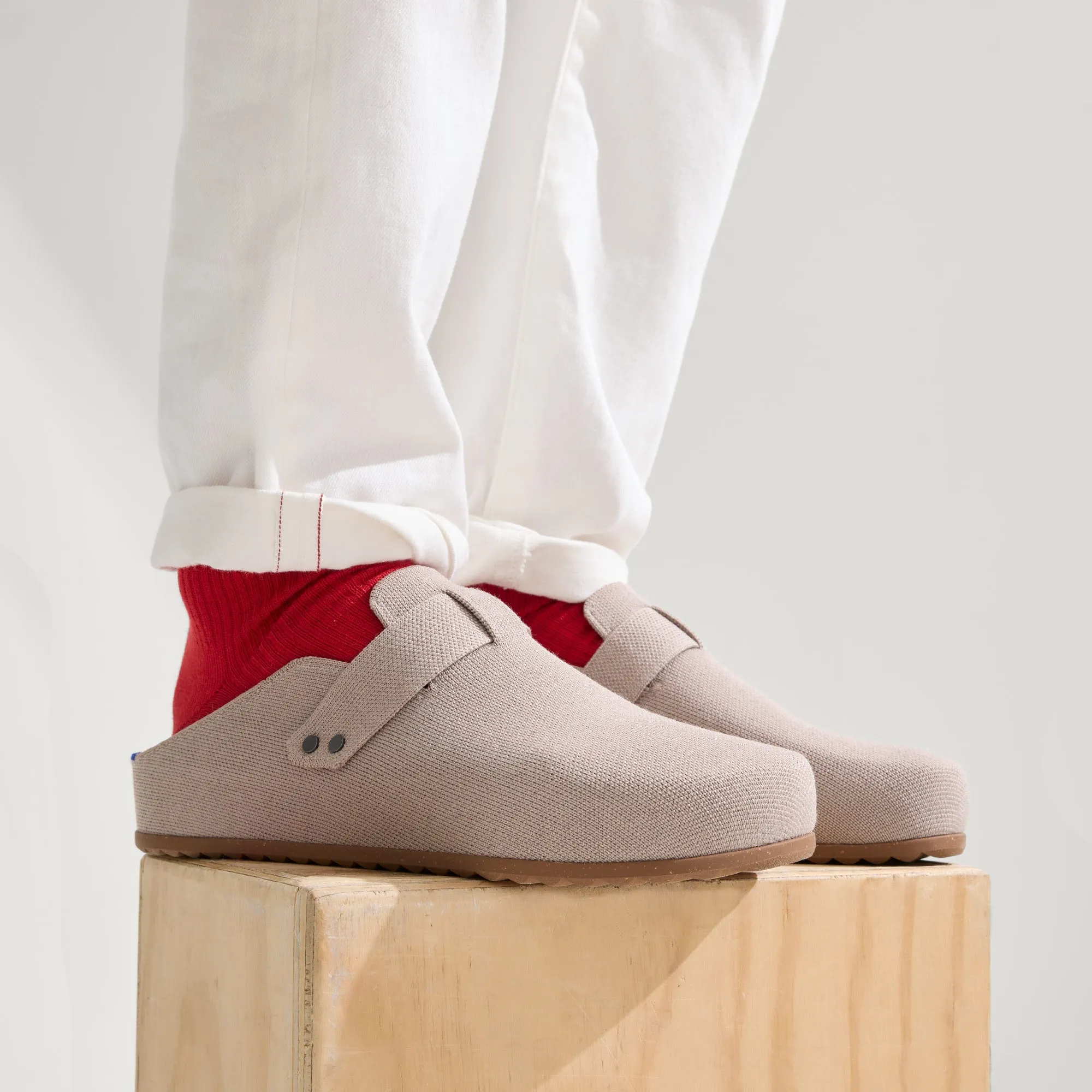 The Men's Clog - Dove