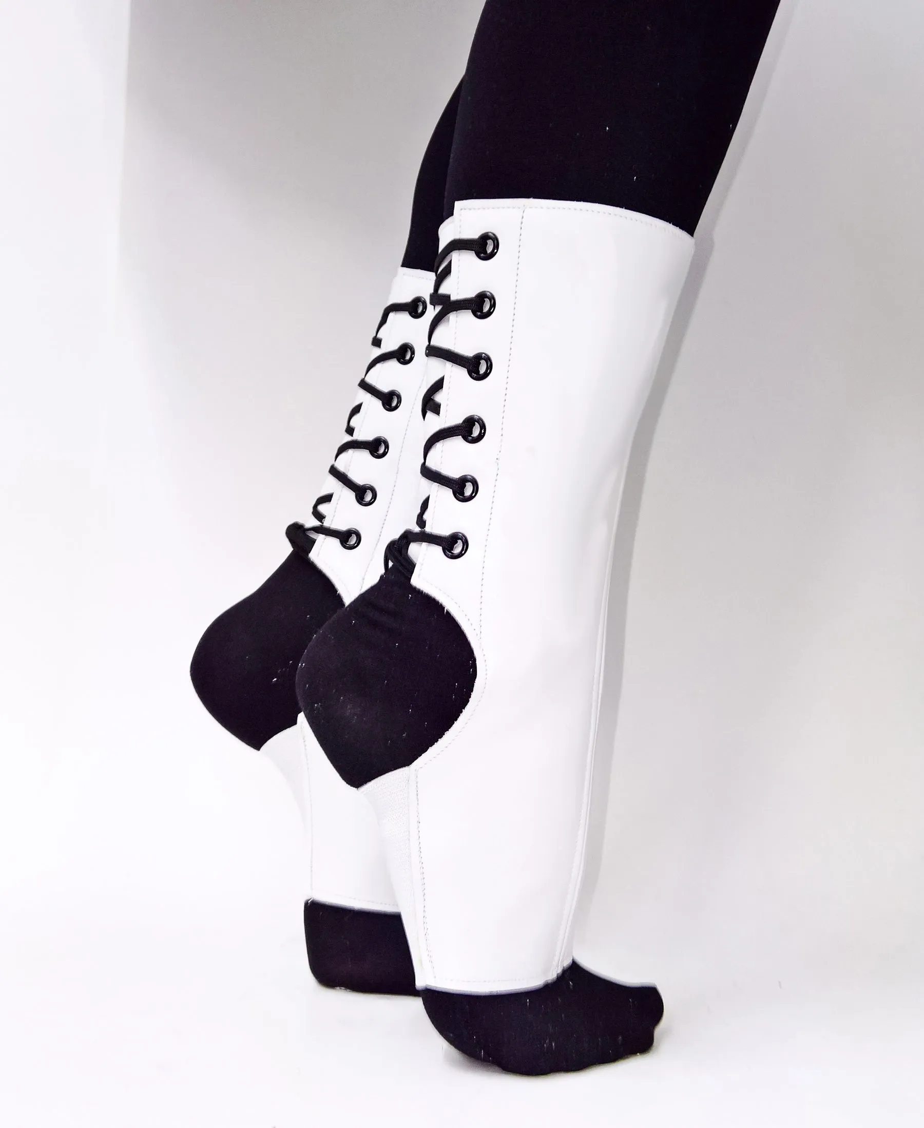 WHITE Short Aerial boots