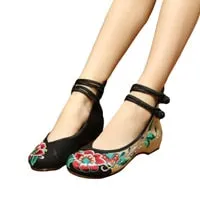 Woman Flat Shoes Vintage Flowers Embroidery Shoes Women Chinese