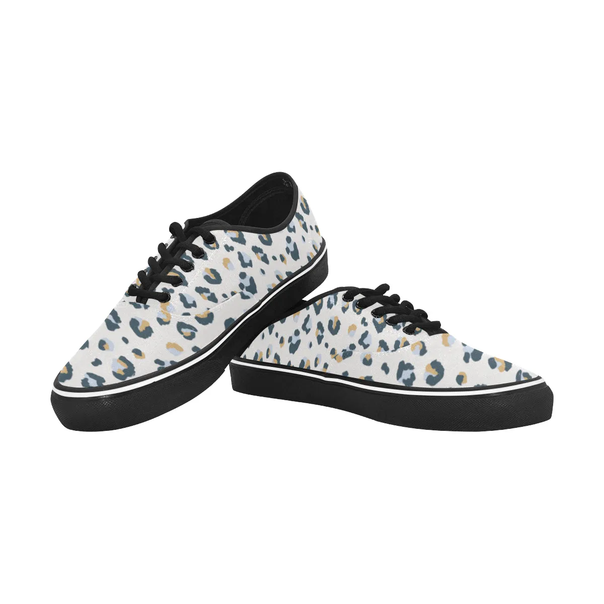 Women's Big Size Snow Leopard Print Low Top Canvas Shoes