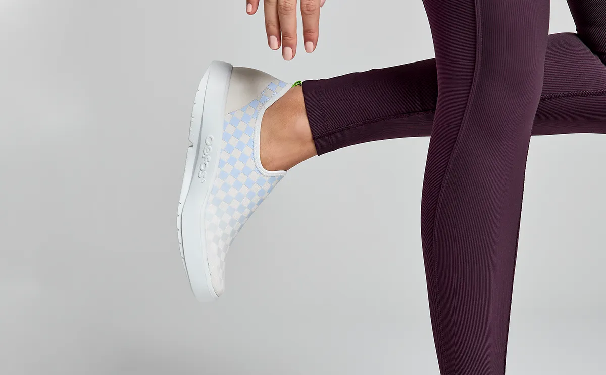 Women's OOmg eeZee Low Shoe - Purple Jade Checker